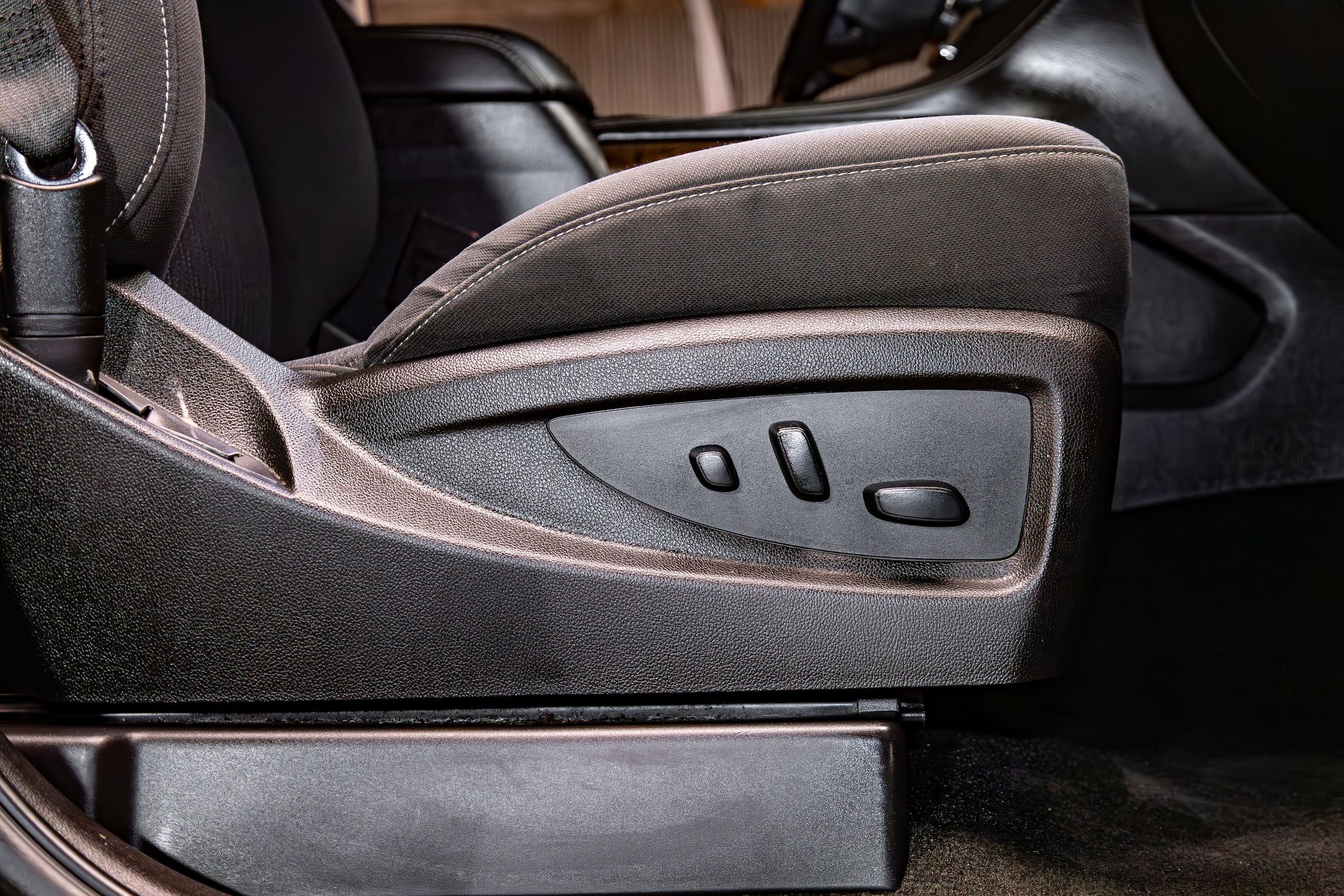 Used 2018 Chevrolet Tahoe LS RWD image 25
