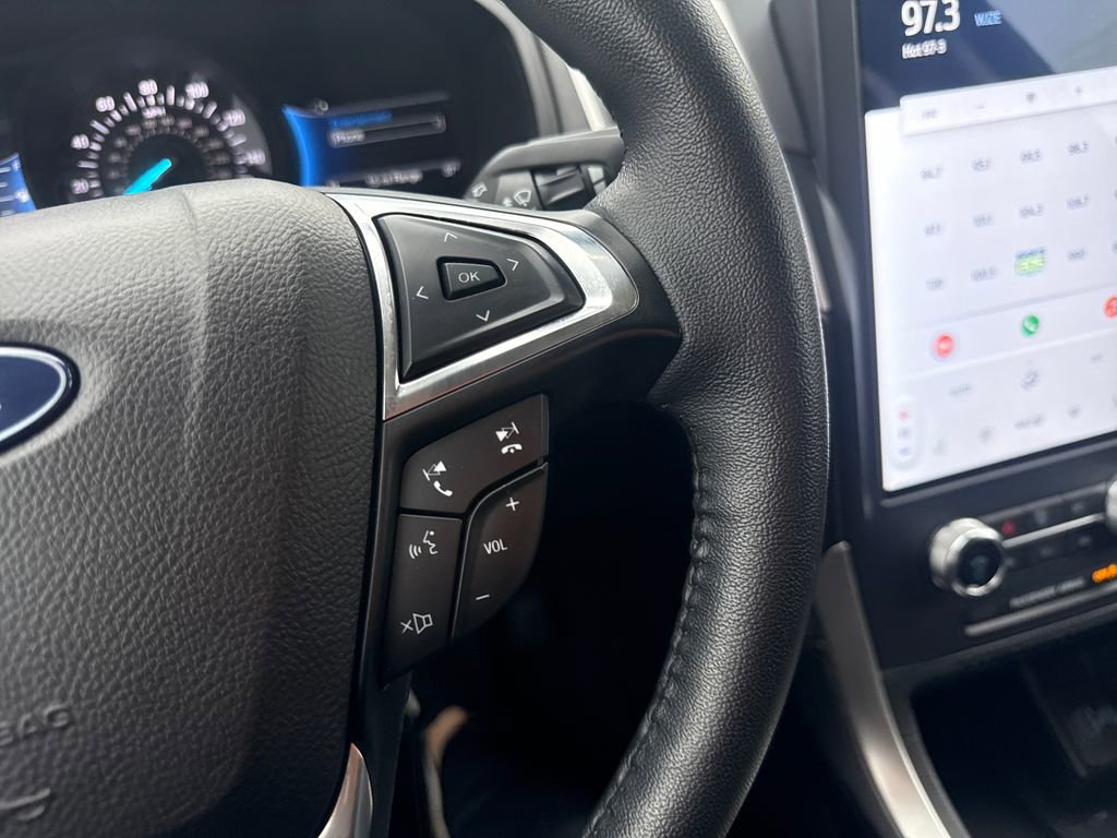 Used 2023 Ford Edge SEL w/ Convenience Package image 38