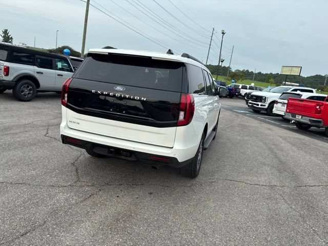 Used 2025 Ford Expedition Active AWD/4WD image 30