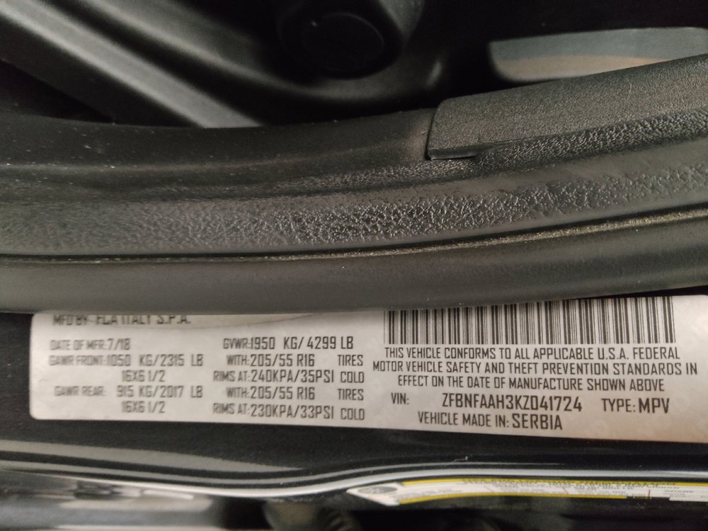 Used 2019 FIAT 500L Pop image 33