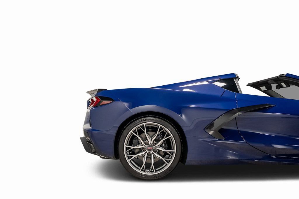 Used 2025 Chevrolet Corvette Stingray Coupe image 28