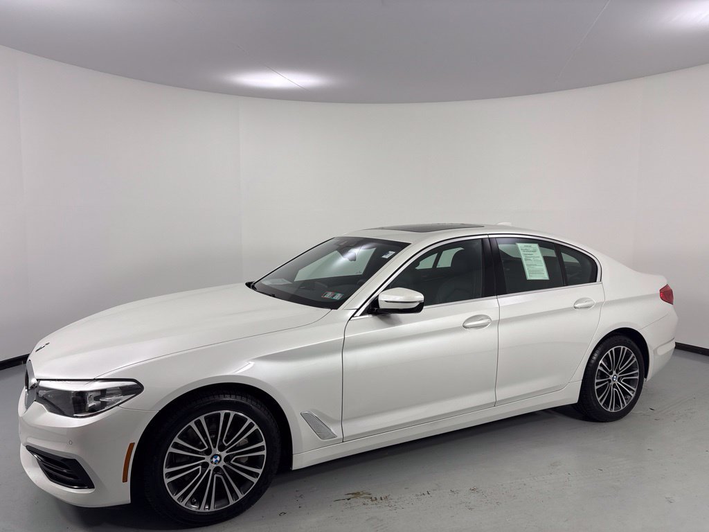 Used 2020 BMW 530i xDrive w/ Convenience Package AWD/4WD image 3