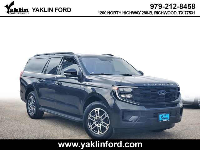 New 2025 Ford Expedition Max Active RWD image 1
