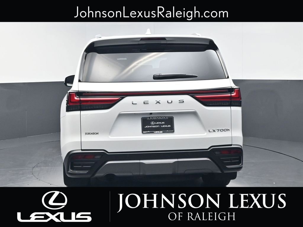 New 2026 Lexus LX 700h Luxury image 8