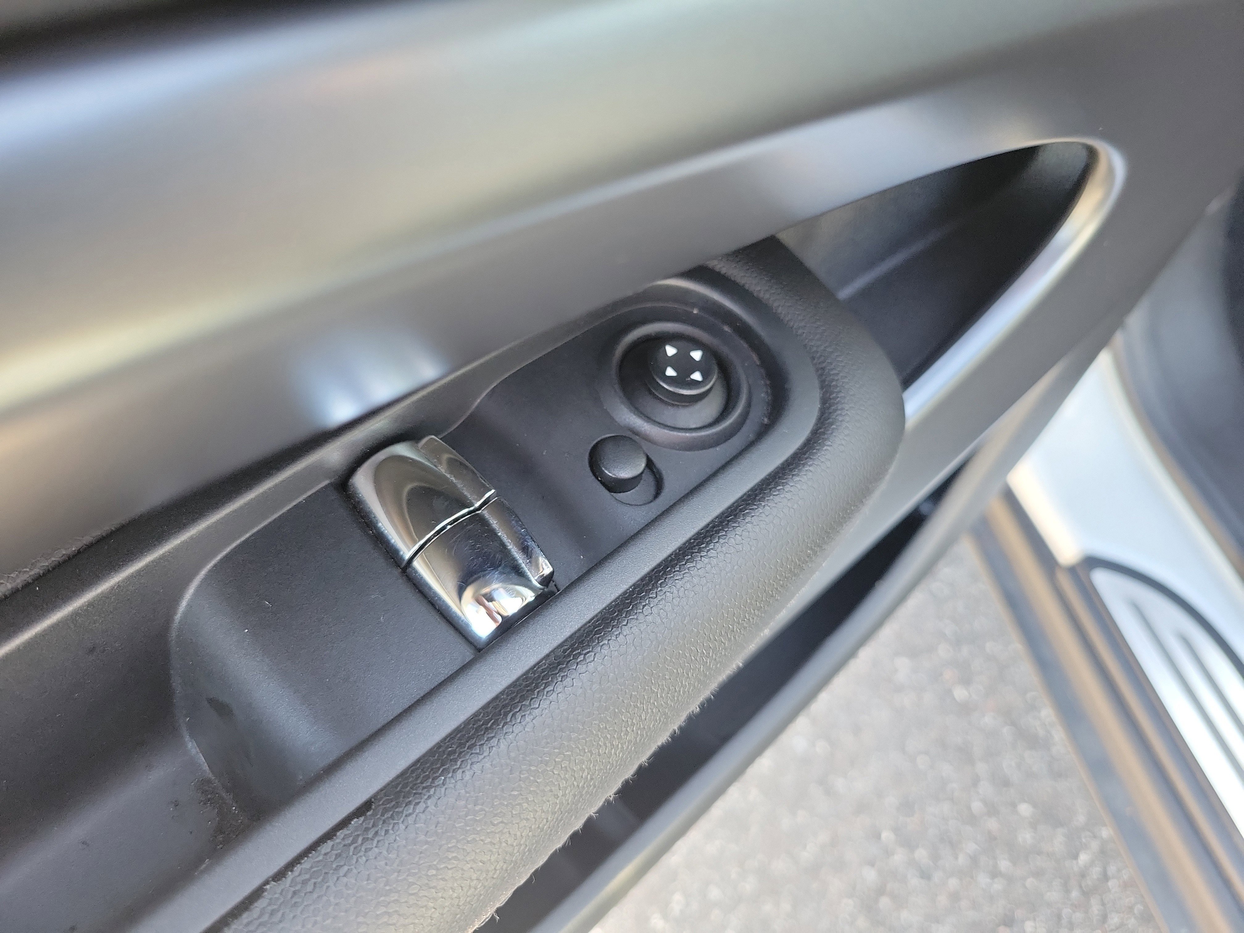 Used 2015 MINI Cooper Paceman S image 17