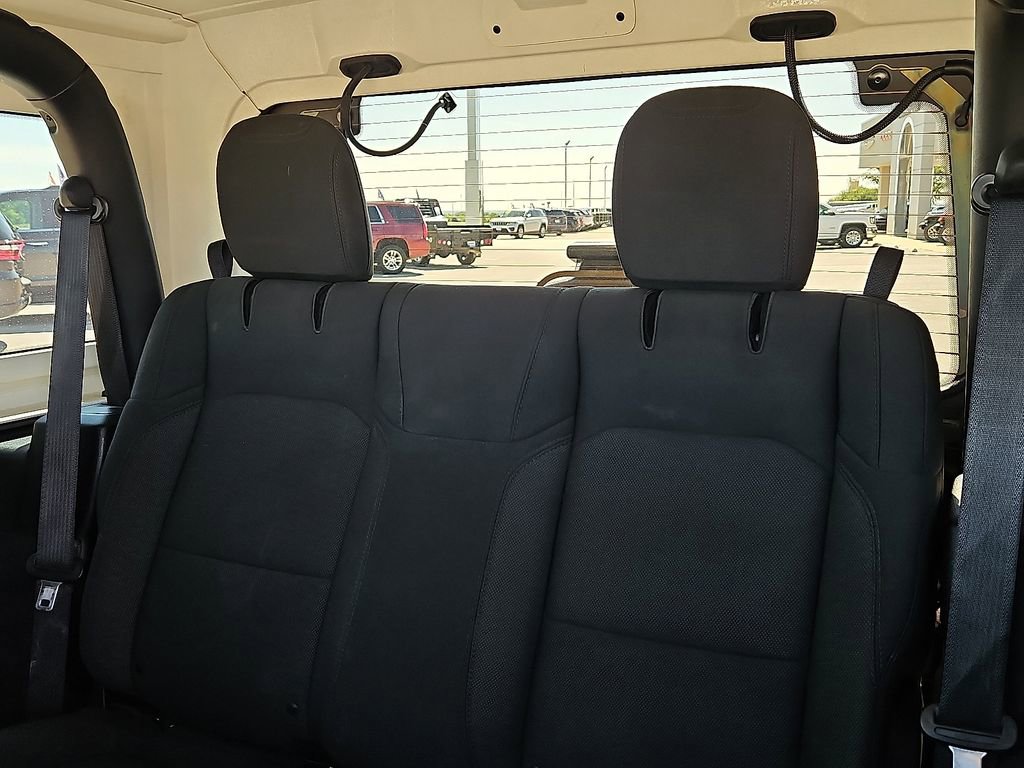 Used 2020 Jeep Wrangler Sport image 17