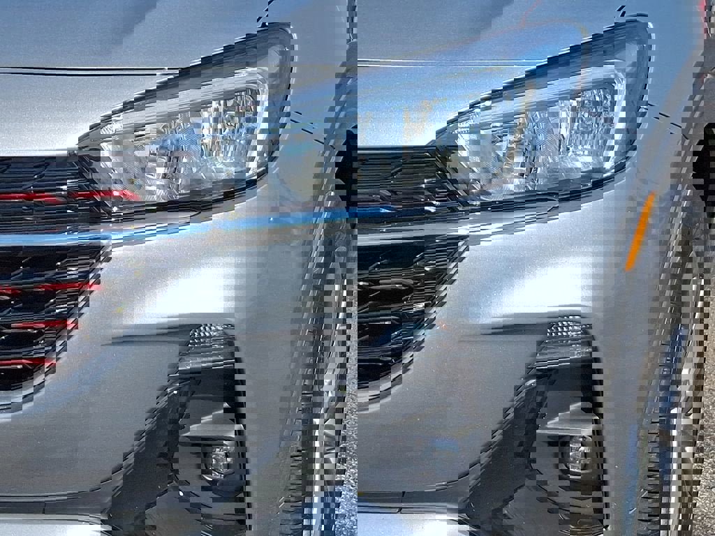 Certified 2023 Buick Encore GX Select w/ Sport Touring Package image 11