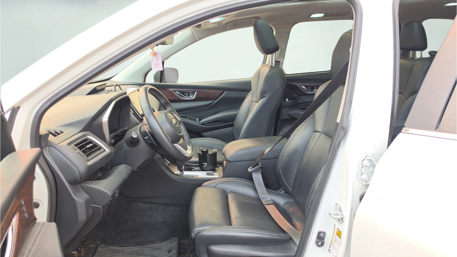 Used 2023 Subaru Ascent Touring AWD/4WD image 17