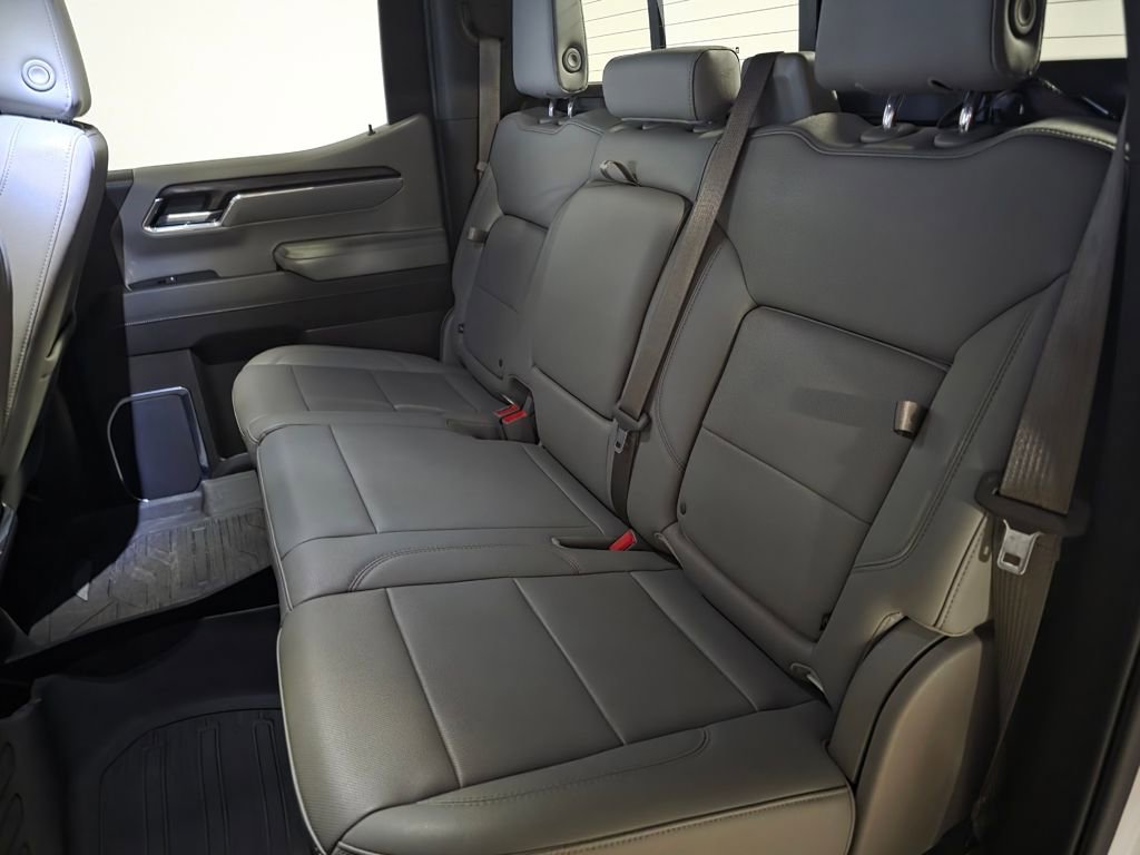 Used 2023 GMC Sierra 1500 SLT w/ SLT Premium Package image 18