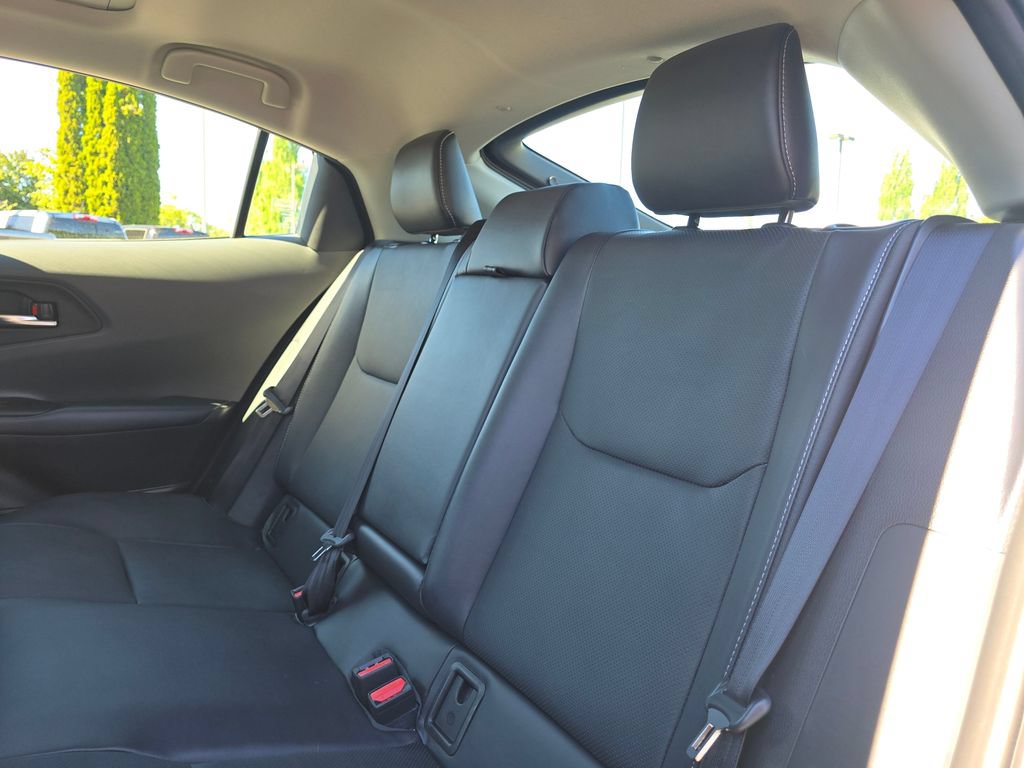 Used 2024 Toyota Prius XLE AWD/4WD image 53