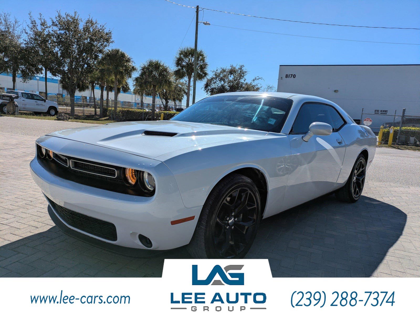 Used 2015 Dodge Challenger SXT Plus w/ Driver Convenience Group image 5
