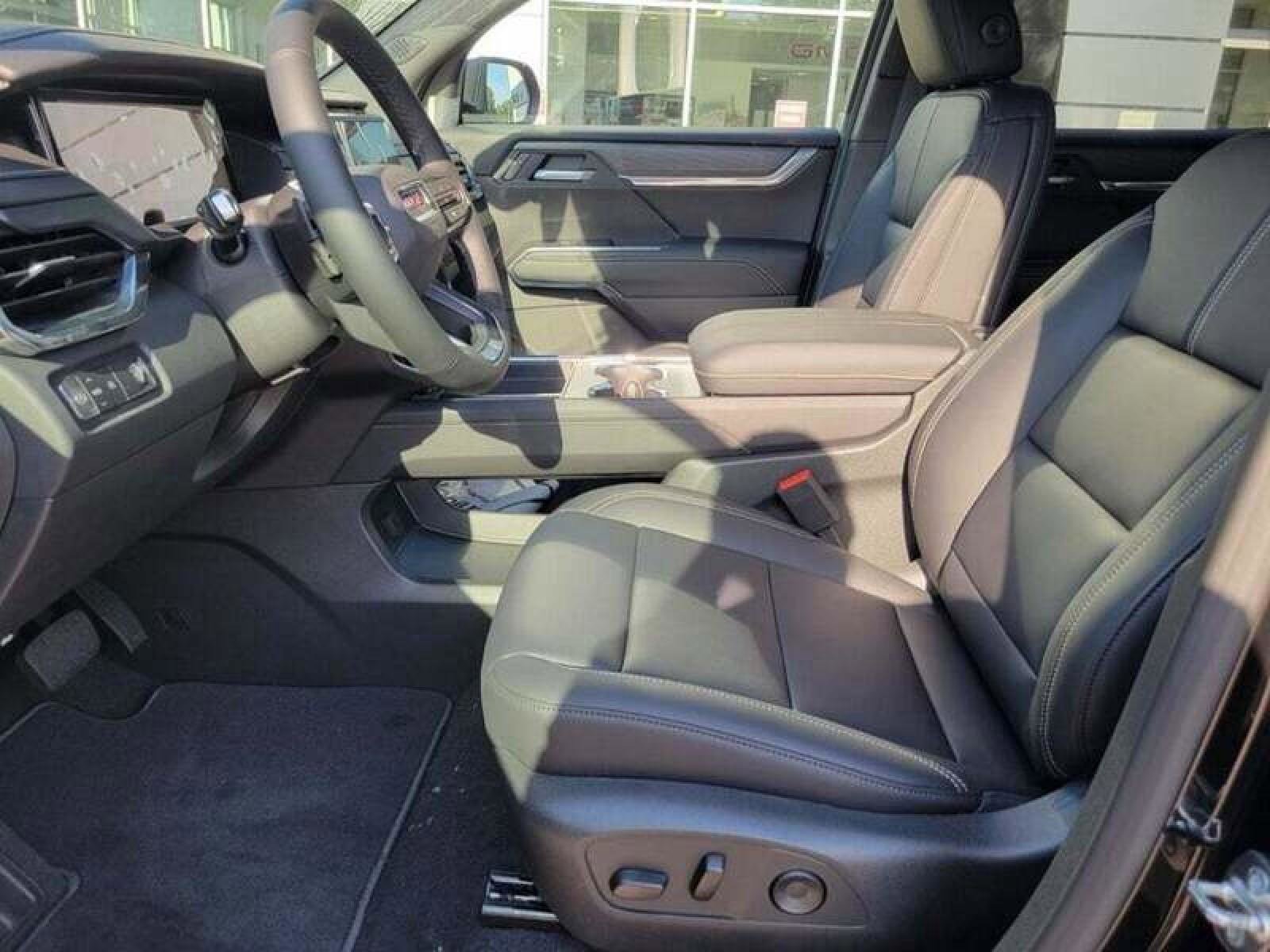 New 2026 GMC Acadia Elevation w/ Black Edition FWD image 21