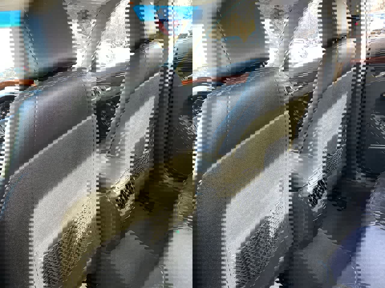 Used 2011 Cadillac CTS Luxury image 19