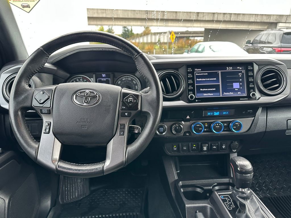 Used 2023 Toyota Tacoma TRD Off-Road image 15