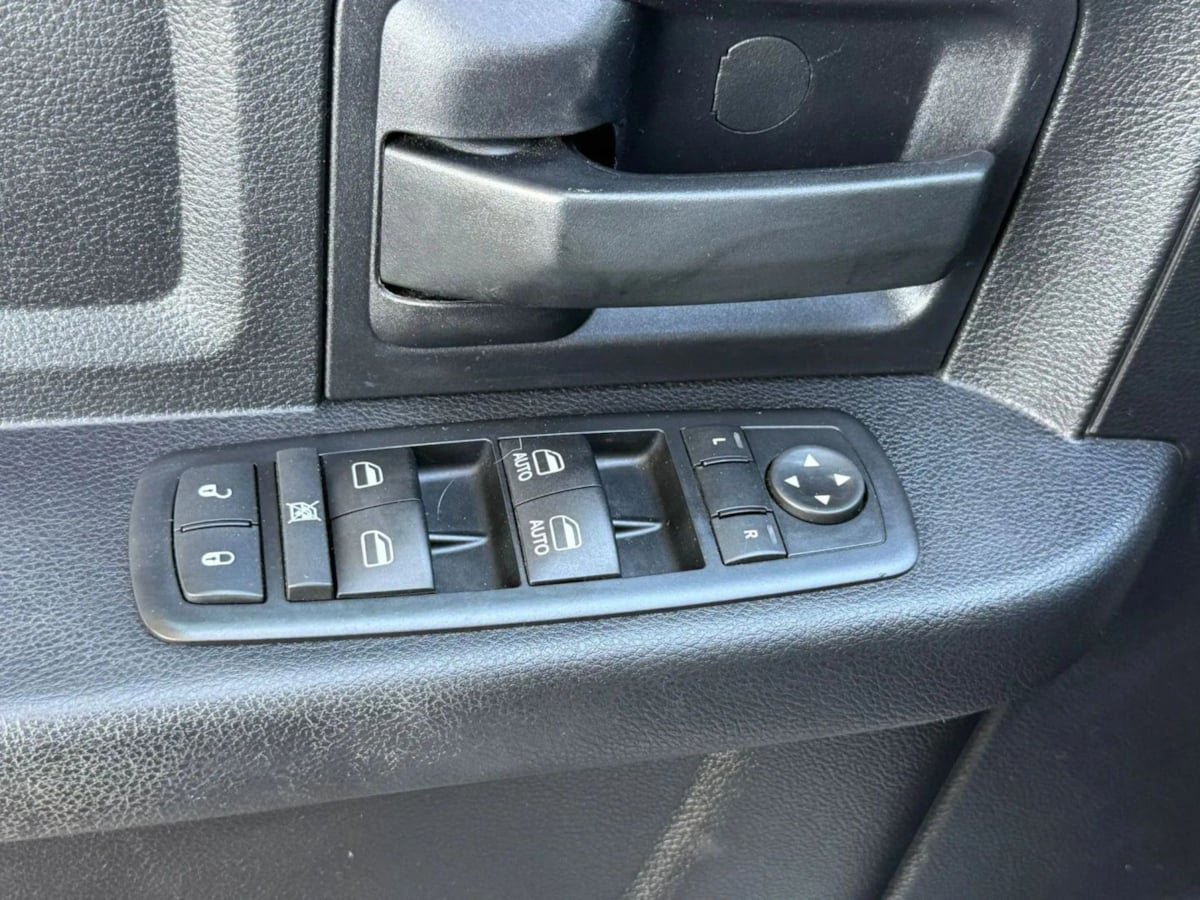 Used 2016 RAM 3500 Tradesman w/ Popular Equipment Group AWD/4WD image 38