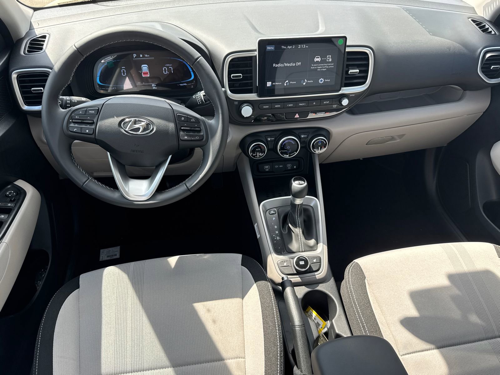 New 2026 Hyundai Venue SEL FWD image 23