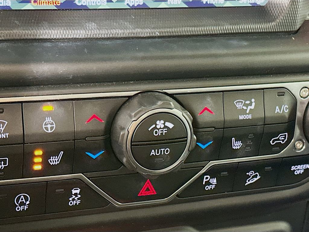 Certified 2021 Jeep Wrangler Unlimited Rubicon image 32