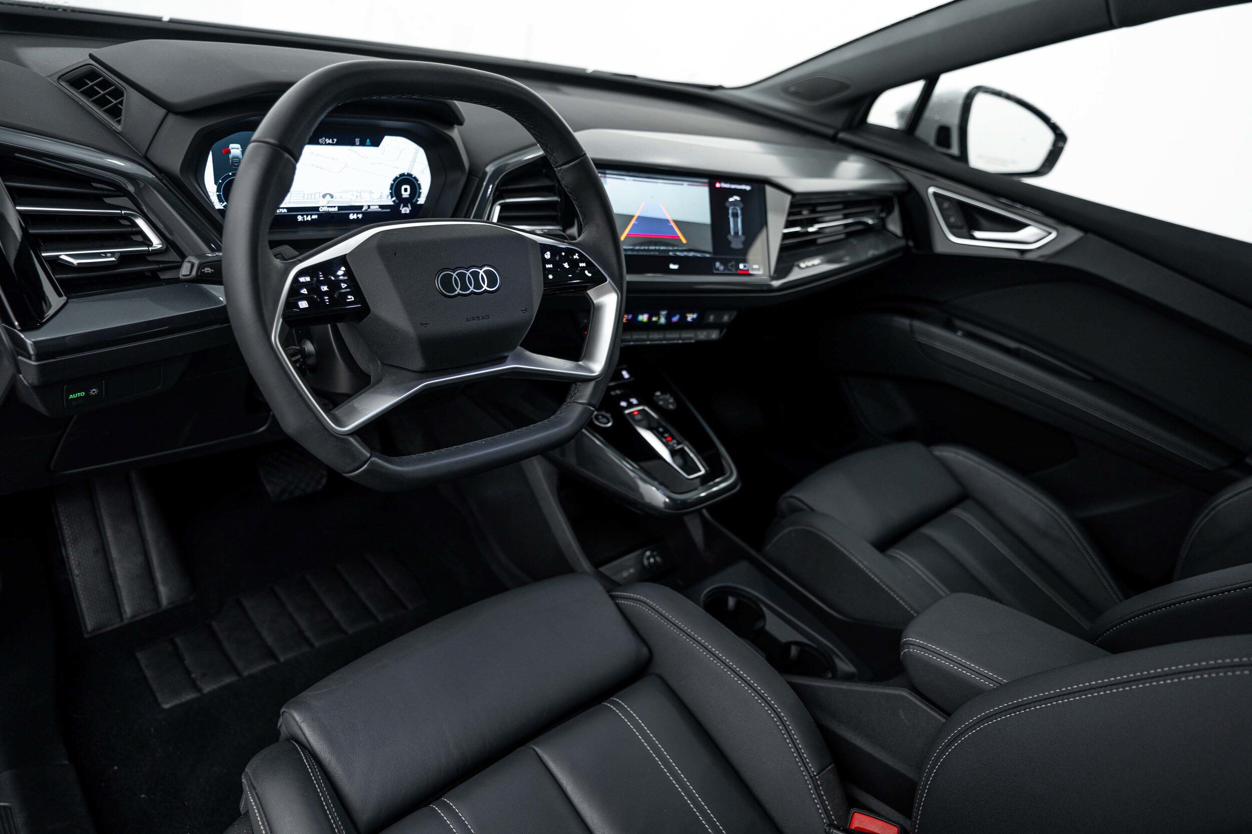 Certified 2023 Audi Q4 e-tron Premium Plus w/ Premium Plus AWD/4WD image 9