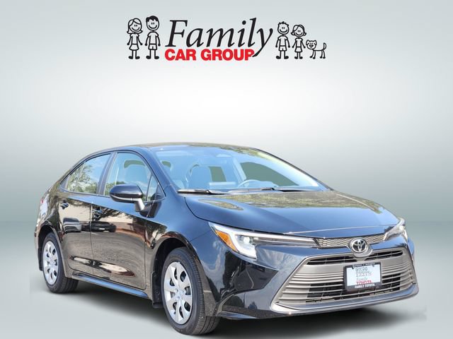 Certified 2026 Toyota Corolla LE FWD image 2