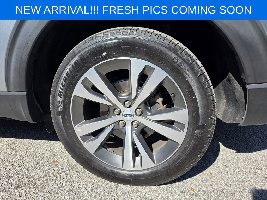 Used 2020 Ford Explorer Platinum w/ Premium Technology Package AWD/4WD image 8