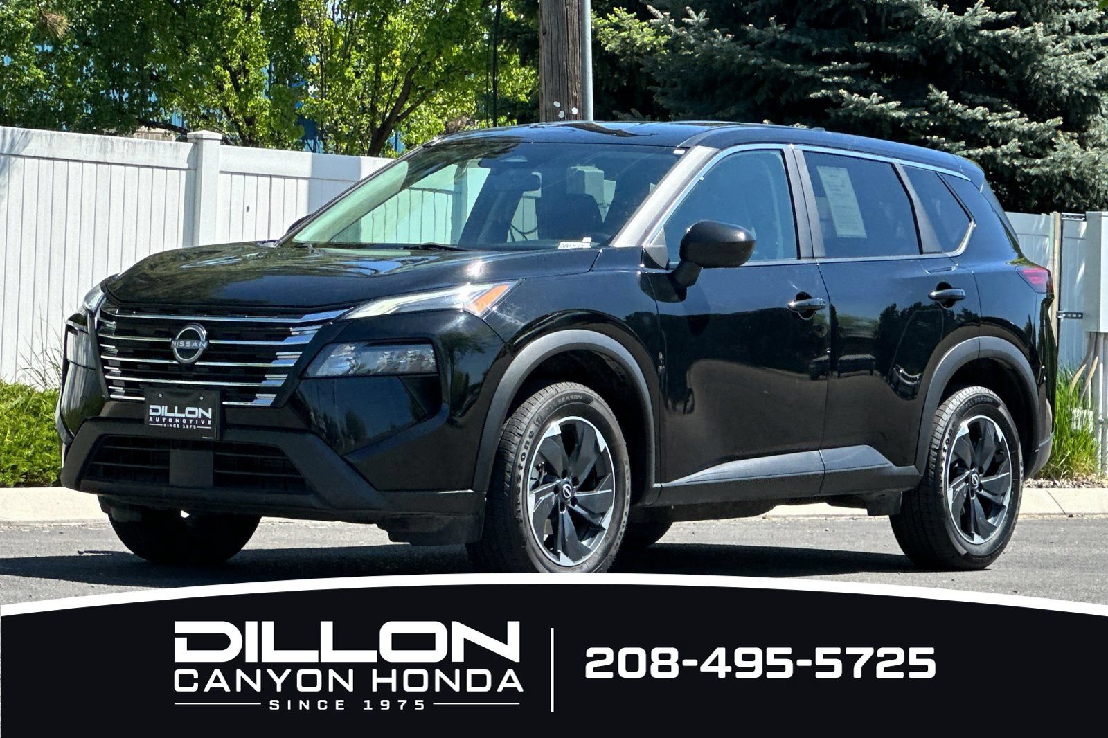 Used 2024 Nissan Rogue SV AWD/4WD image 11