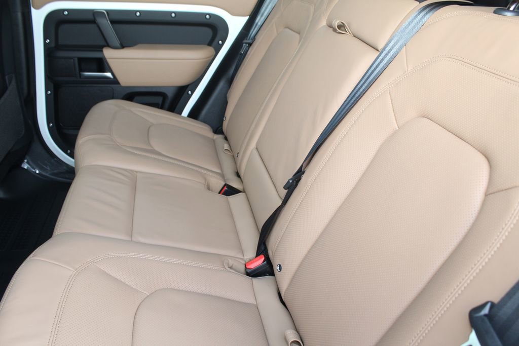 New 2026 Land Rover Defender 110 S image 4