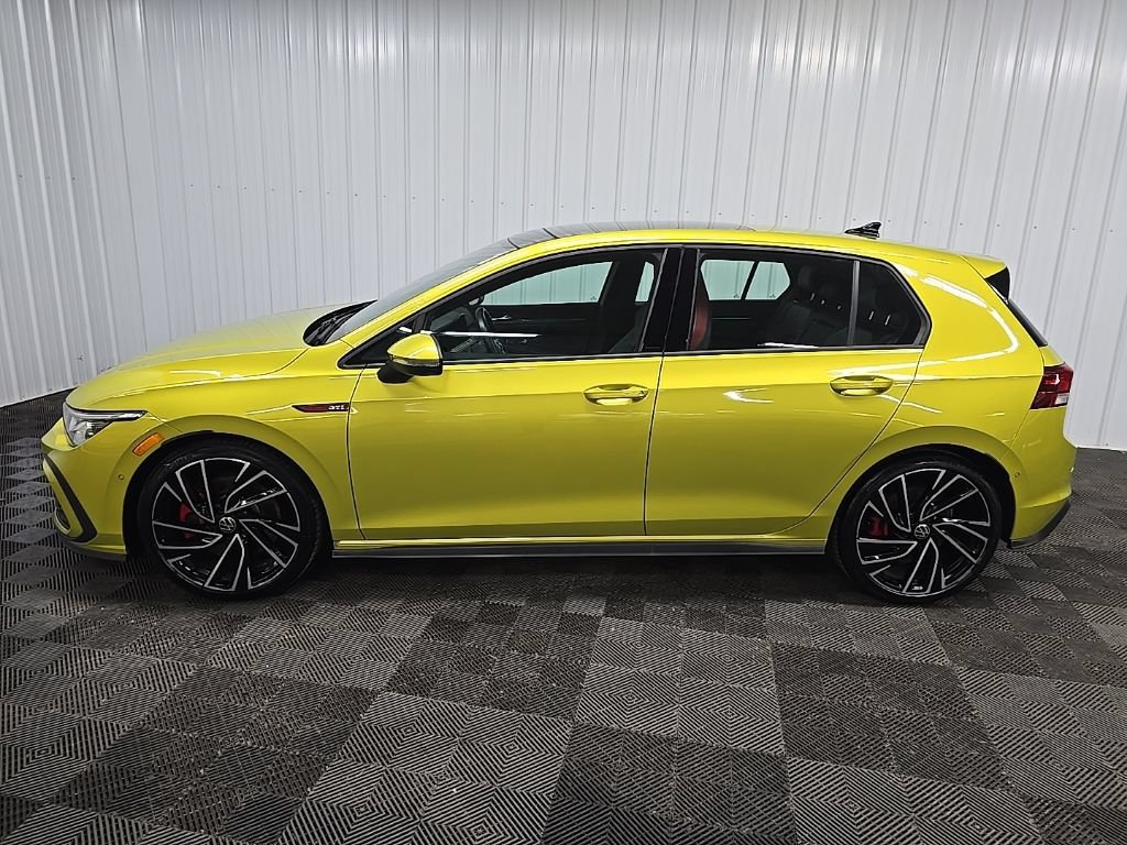 Used 2022 Volkswagen GTI Autobahn FWD image 5