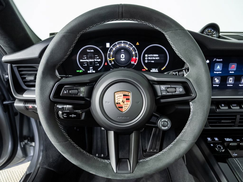 Used 2026 Porsche 911 GT3 RWD image 9