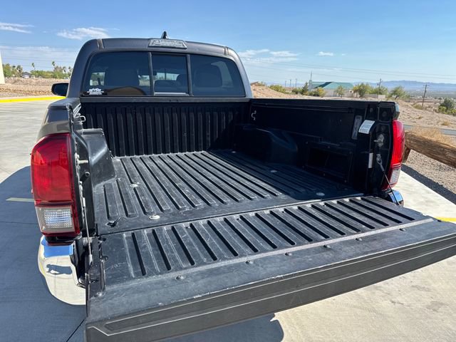 Used 2020 Toyota Tacoma SR5 image 28