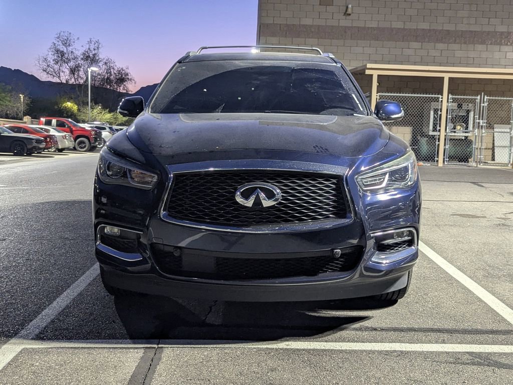Used 2018 INFINITI QX60 FWD w/ Premium Plus Package image 2