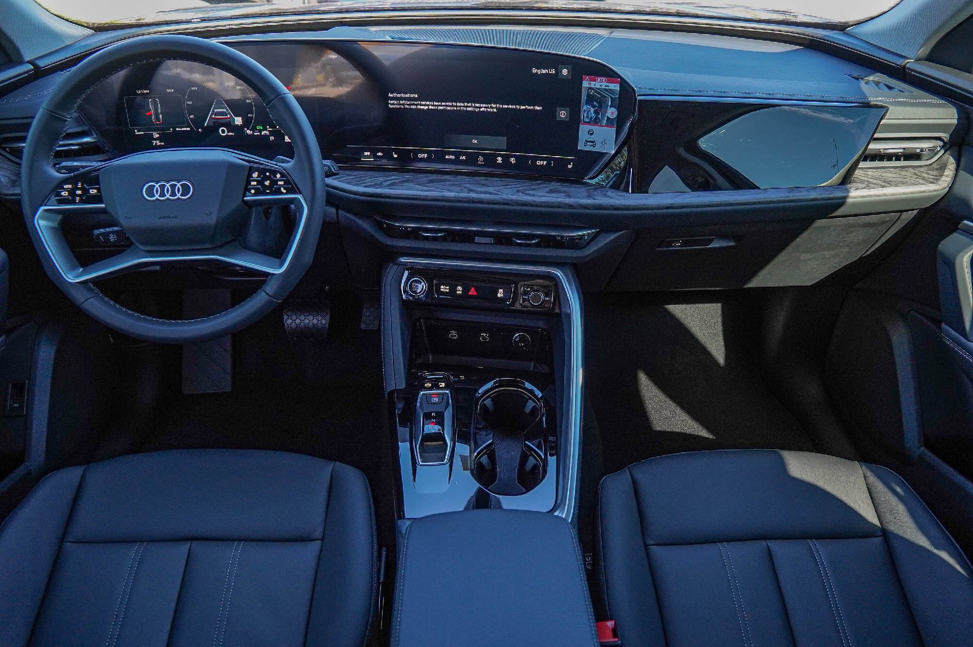 New 2025 Audi Q5 Premium image 18