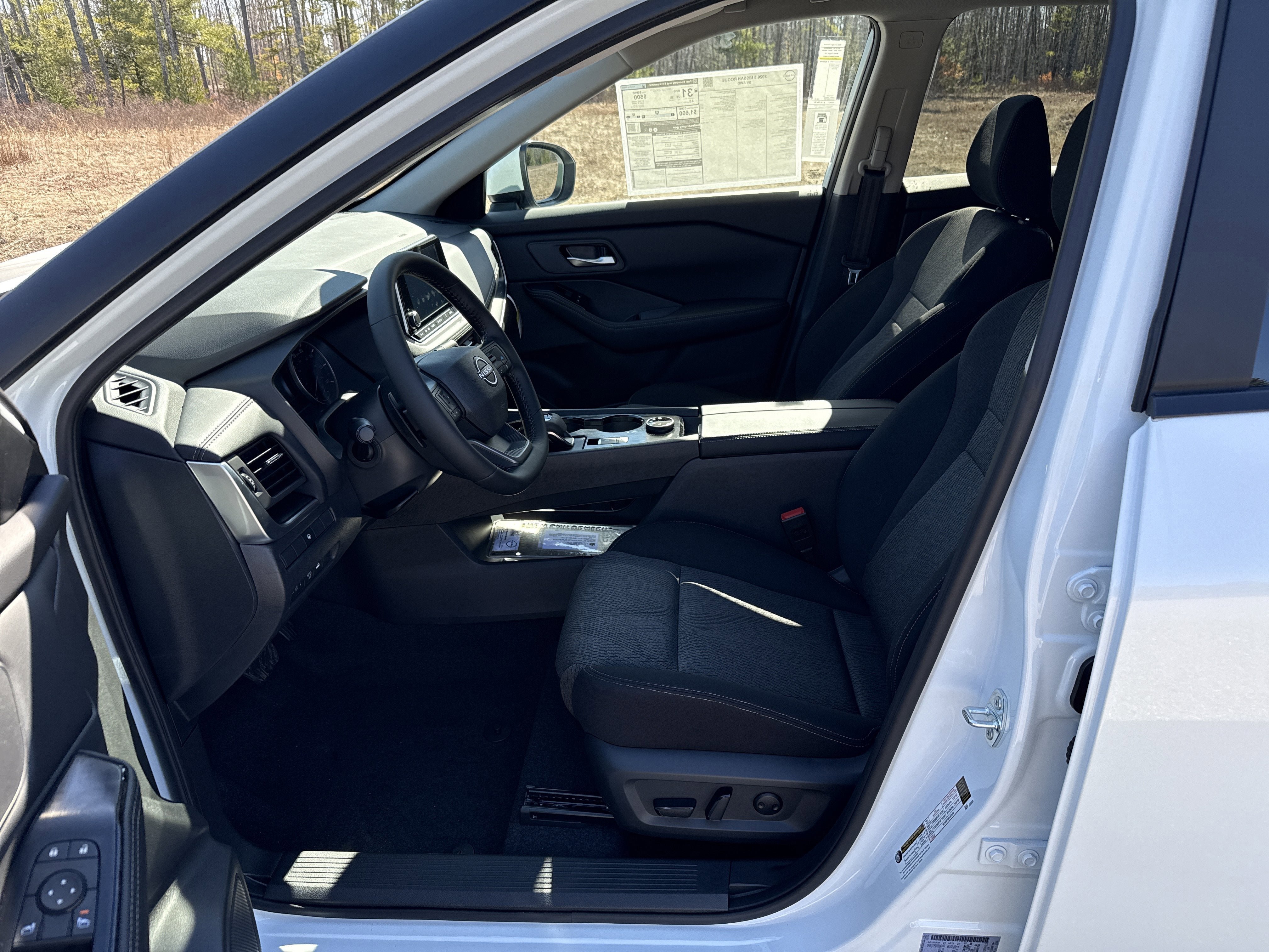 New 2026 Nissan Rogue SV AWD/4WD image 4