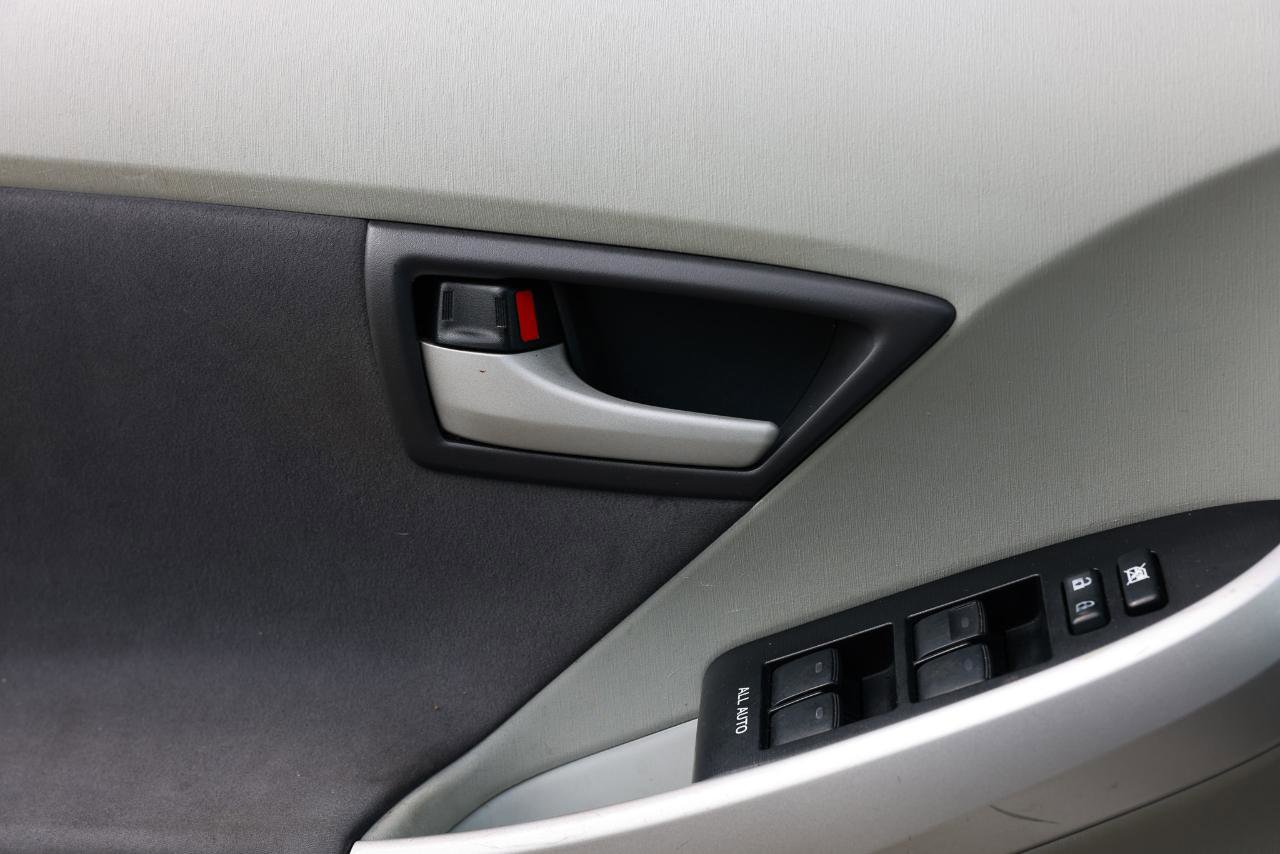 Used 2010 Toyota Prius Two FWD image 35