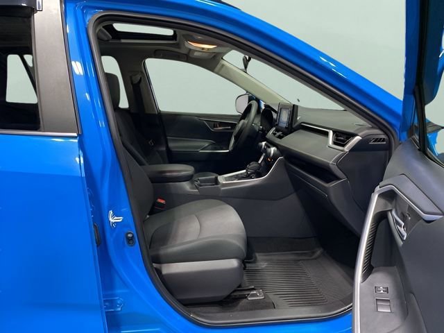 Used 2019 Toyota RAV4 XLE w/ Convenience Package AWD/4WD image 30
