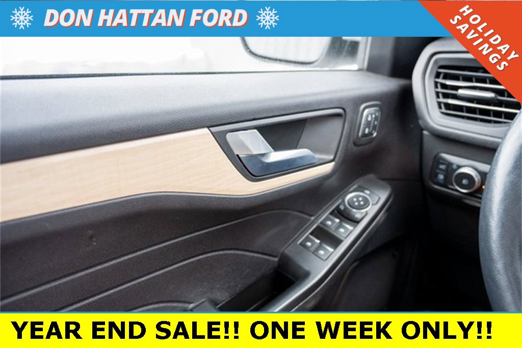 Used 2021 Ford Escape Titanium w/ Titanium Elite Package image 18