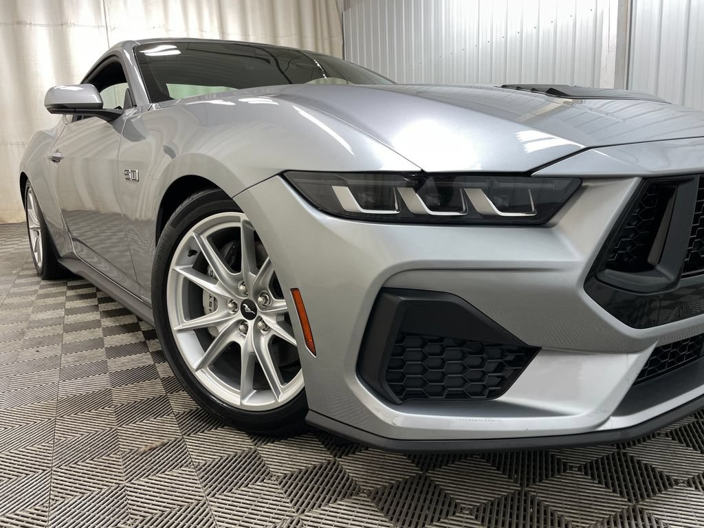 Used 2024 Ford Mustang GT Premium RWD image 43