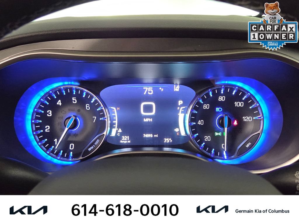Used 2023 Chrysler Pacifica Touring-L FWD image 22
