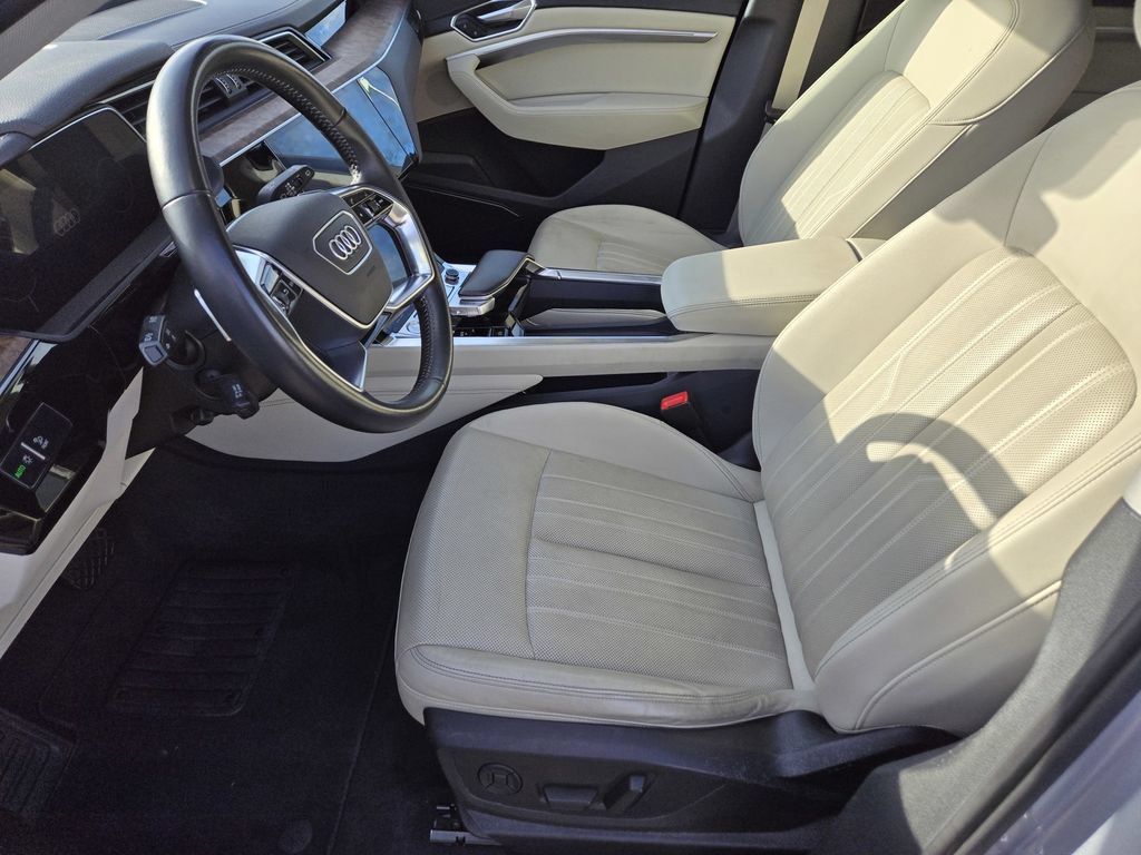 Used 2019 Audi e-tron Premium Plus AWD/4WD image 13