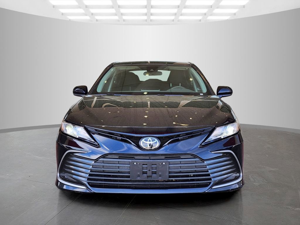 Used 2023 Toyota Camry LE image 2