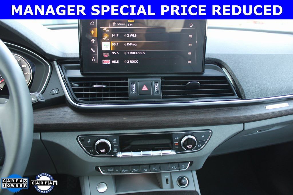 Used 2024 Audi Q5 2.0T Prestige w/ Prestige Package image 17