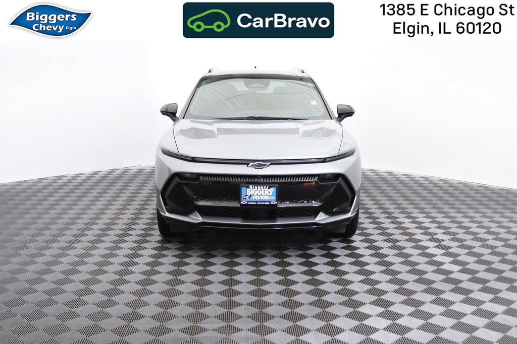 Used 2026 Chevrolet Equinox EV RS AWD/4WD image 2