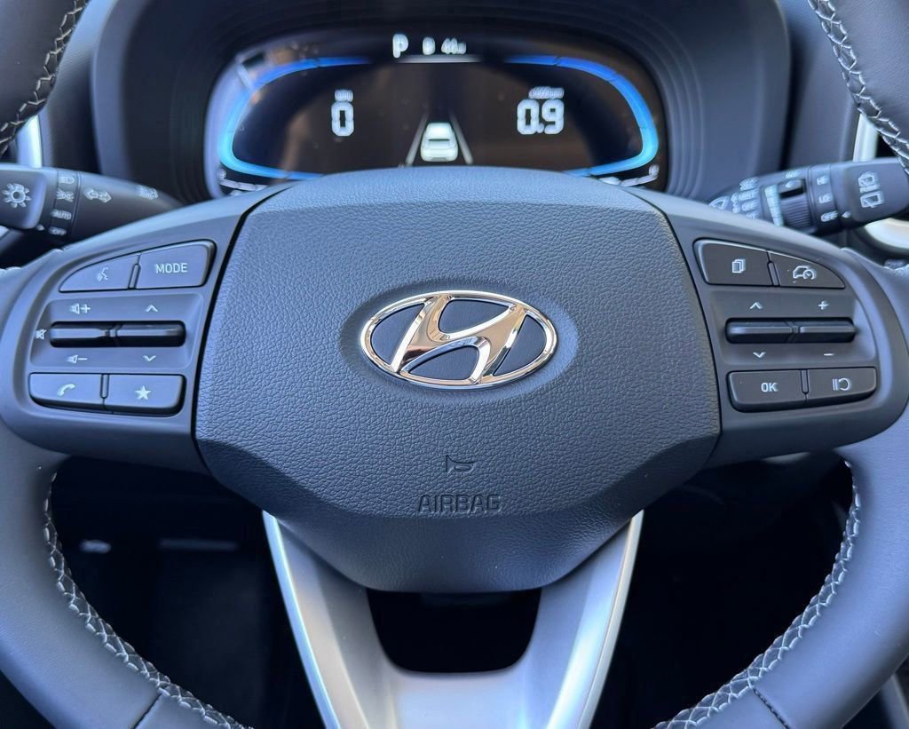 New 2026 Hyundai Venue SEL image 7
