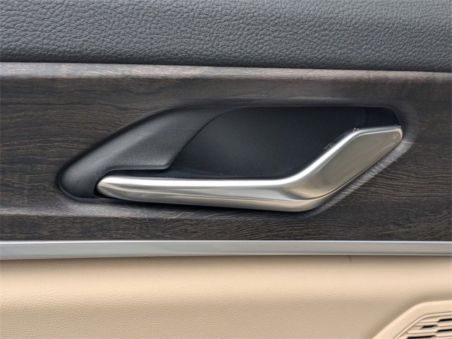 New 2026 Jeep Grand Cherokee Limited w/ Limited Altitude Package image 29