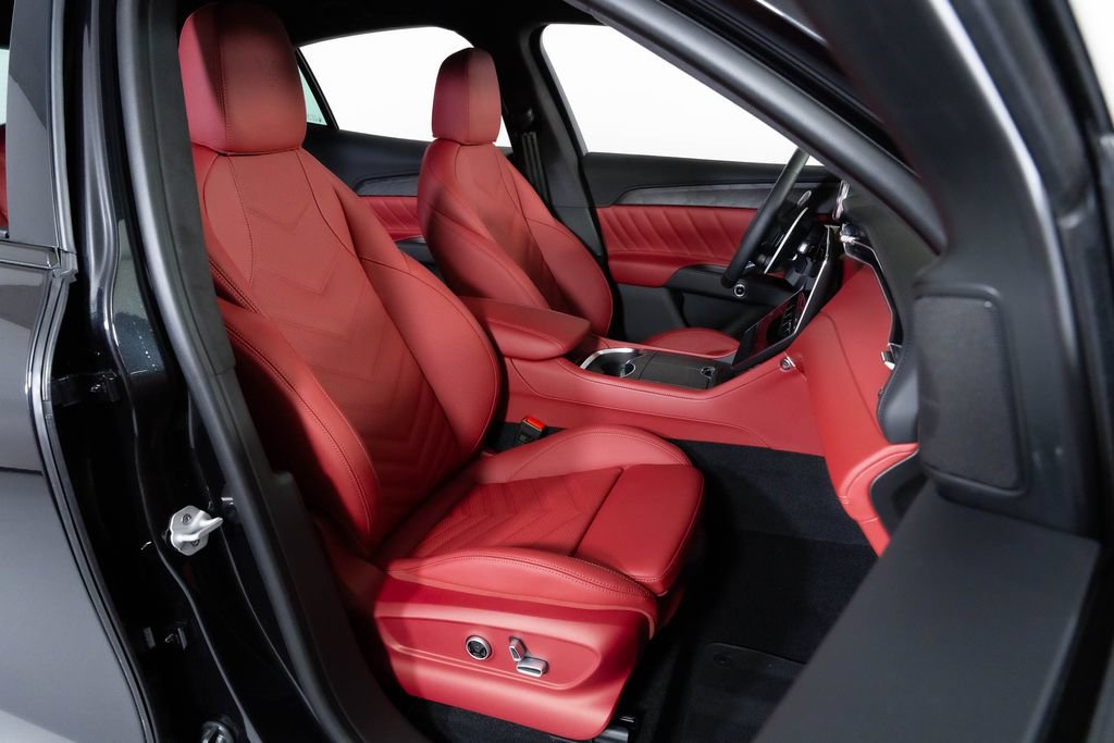New 2026 Maserati Grecale Modena AWD/4WD image 36