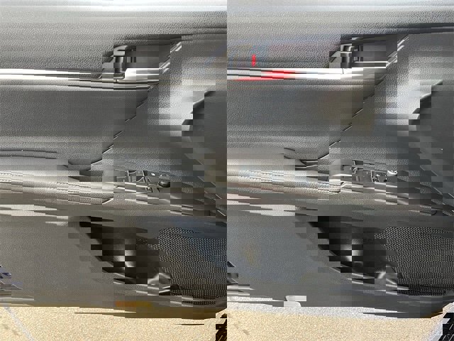 Used 2022 Toyota Camry XSE image 27