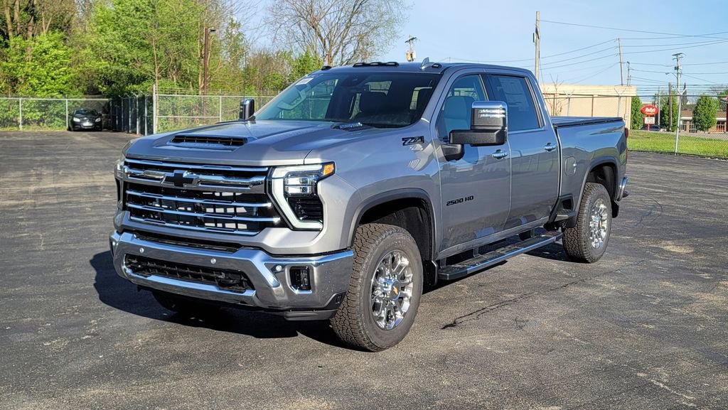 New 2026 Chevrolet Silverado 2500 LTZ w/ LTZ Convenience Package AWD/4WD image 5