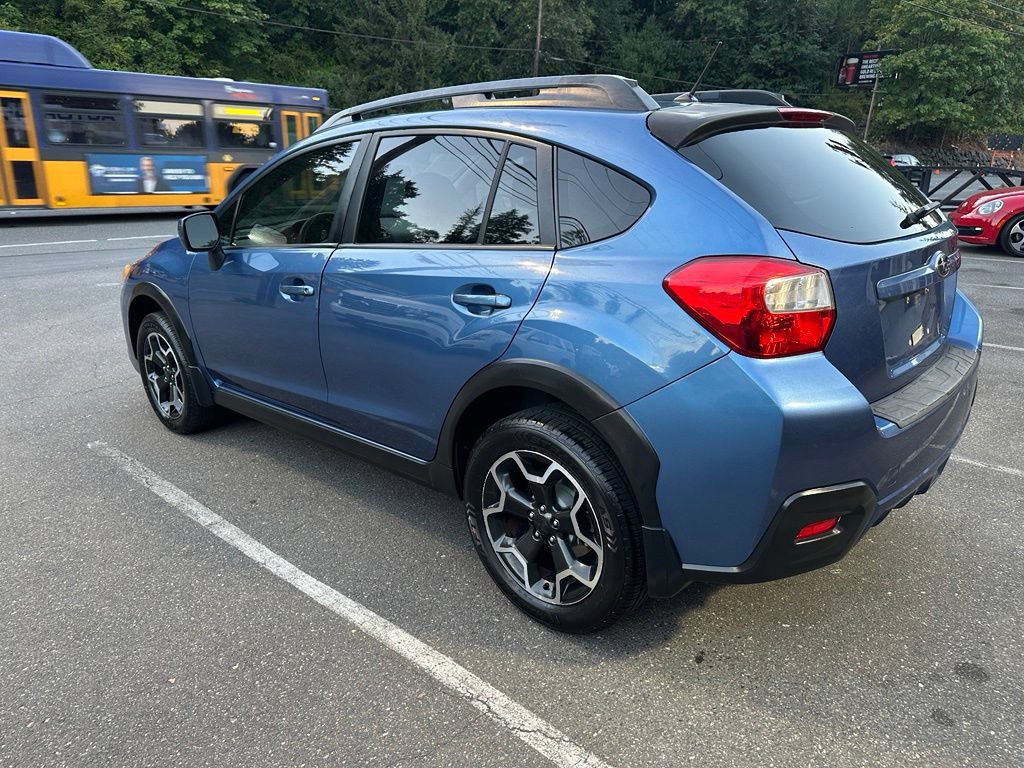 Used 2014 Subaru Crosstrek 2.0i Limited AWD/4WD image 7