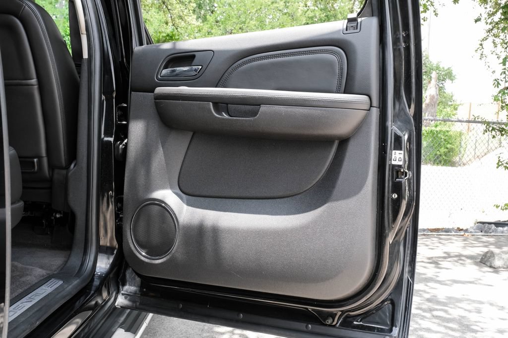 Used 2013 GMC Yukon XL Denali AWD/4WD image 69