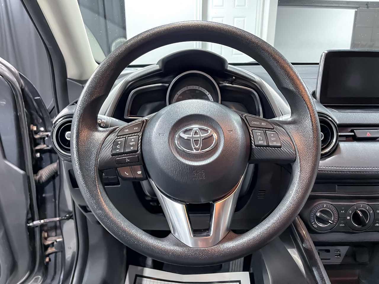 Used 2018 Toyota Yaris iA image 20