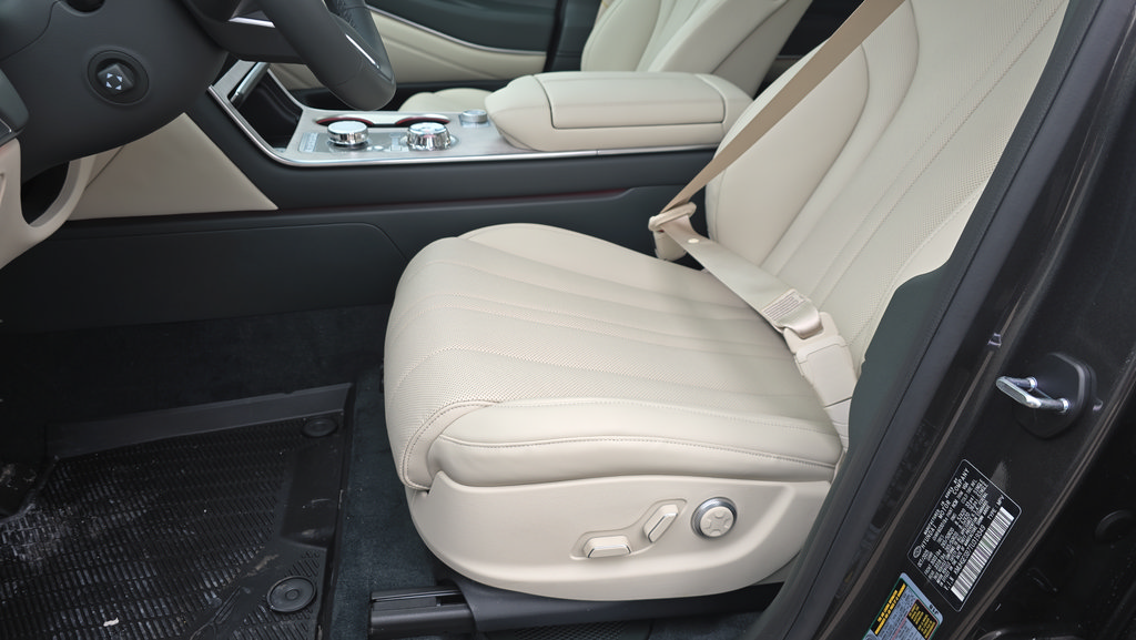 New 2026 Genesis GV80 2.5T Select AWD/4WD image 5
